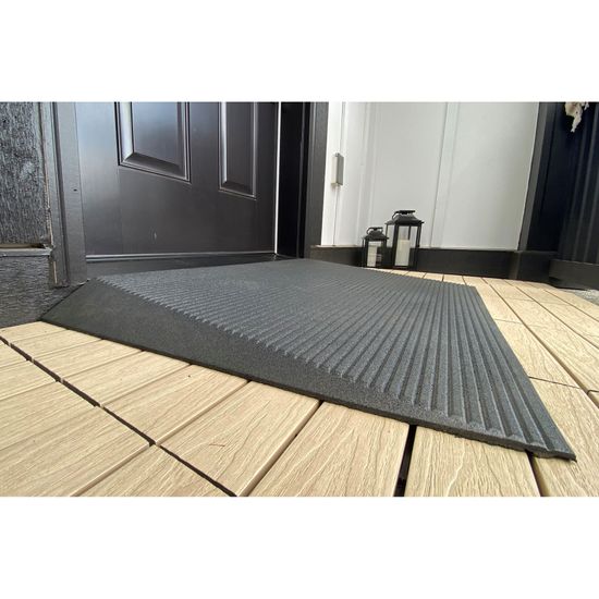 THRBE-250-B 25 L x 43 W x 25 H EZ-ACCESS TRANSITIONS Rubber Portable Threshold Ramp - Black