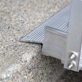 GATEWAY3GVPHR06 6 L x 3 W EZ-ACCESS GATEWAY 3G Aluminum Wheelchair Access Ramp with Vertical Picket Handrails - 1000 lb Cap 4