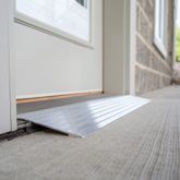 Thresh-5 475 - 525 Rise EZ-ACCESS TRANSITIONS Aluminum Modular Threshold Ramp - 700 lb Cap 3